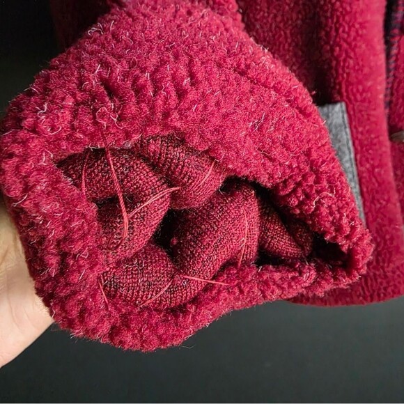 Vtg USA Flag Deep Red Thick Cardigan Sweater Button Women’s XL Hand Embroidered - Picture 10 of 13